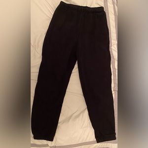Fabletics go-to slim sweatpant in black. Size: XXS.